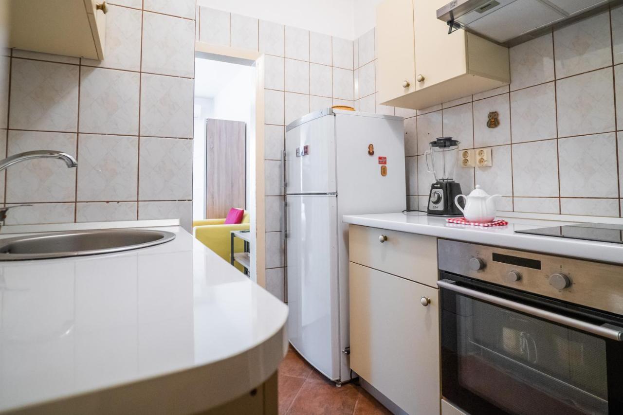 Bucharest Cozy Studio Buitenkant foto