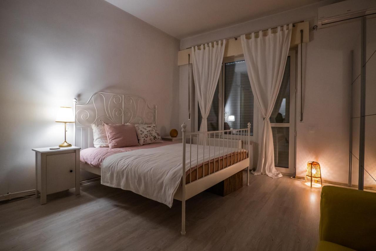Bucharest Cozy Studio Buitenkant foto