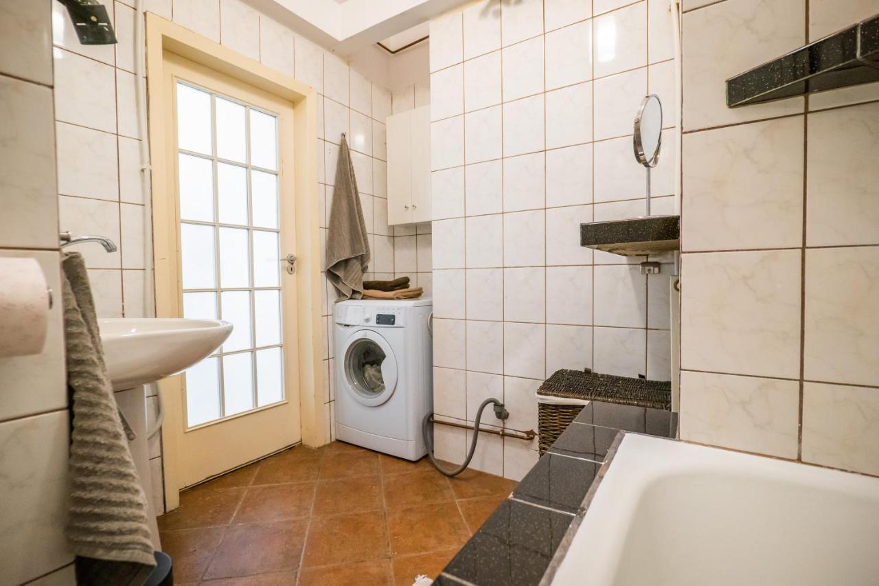 Bucharest Cozy Studio Buitenkant foto